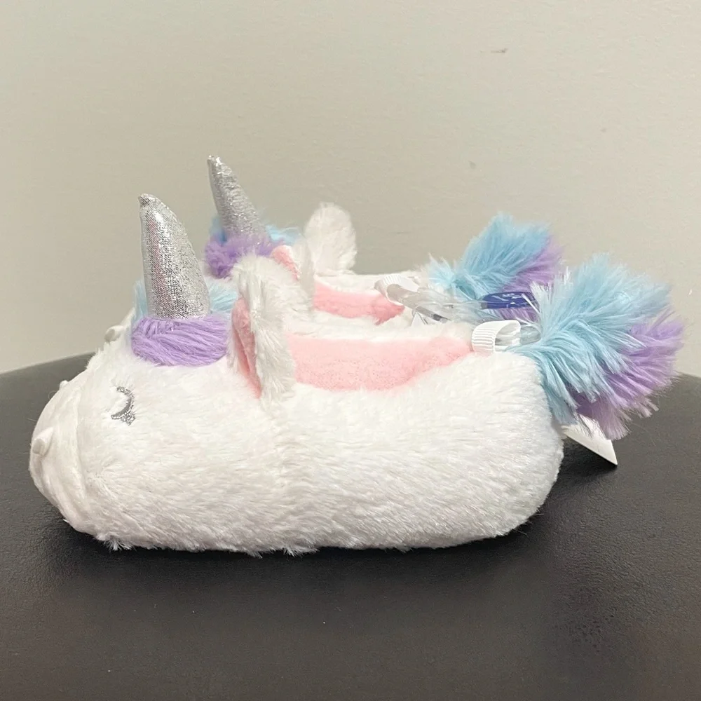 Carters White Pink Faux Fur Grace Unicorn Slippers NWT XS Toddler Girls 3/4 3 4